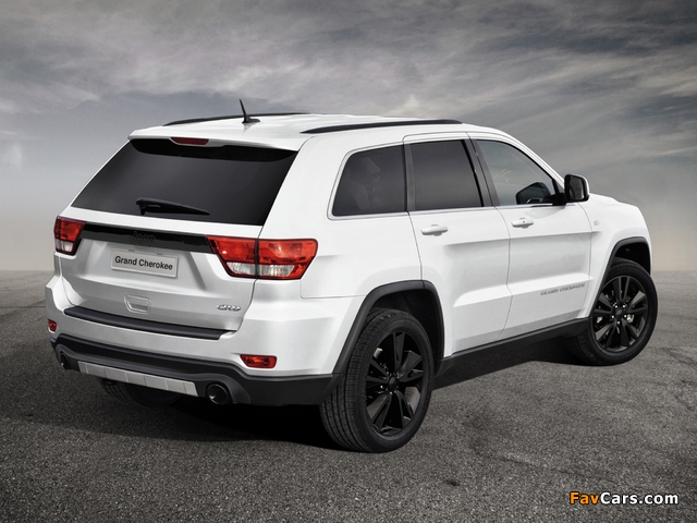 Jeep Grand Cherokee S Limited (WK2) 2012 images (640 x 480)