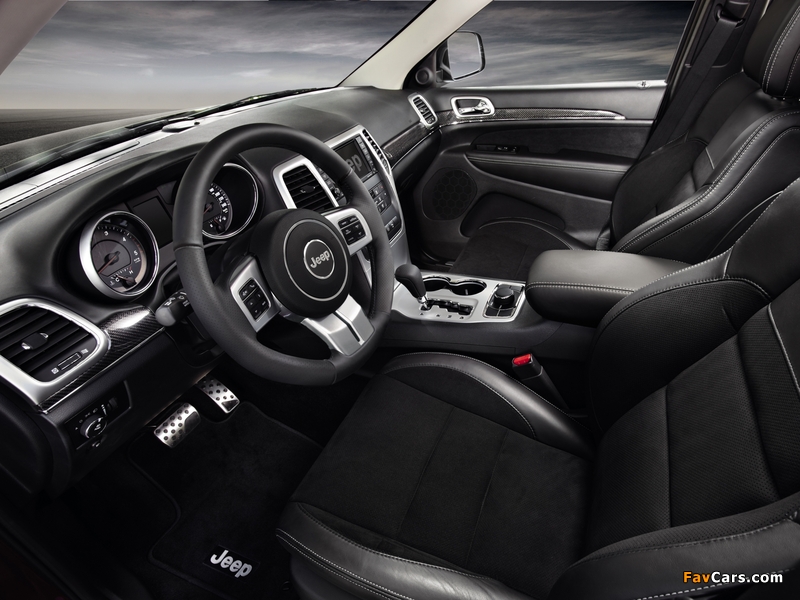 Jeep Grand Cherokee S Limited (WK2) 2012 wallpapers (800 x 600)