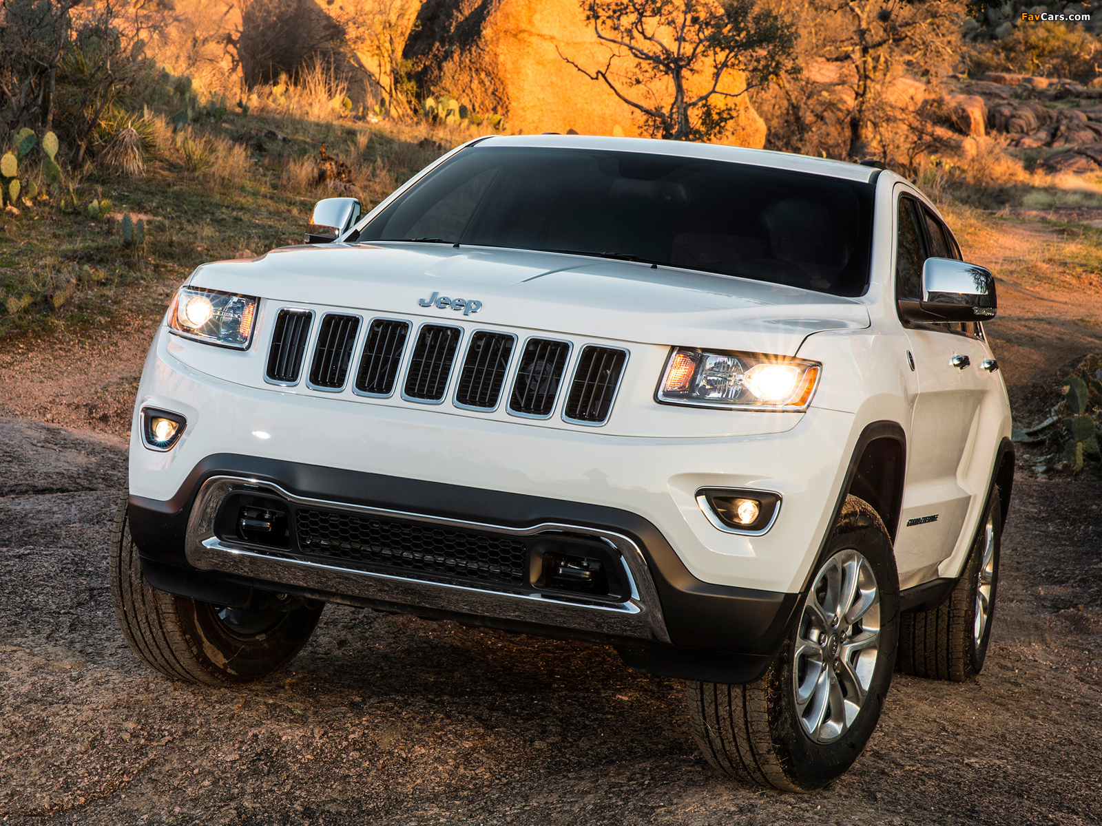 Jeep Grand Cherokee Limited (WK2) 2013 pictures (1600 x 1200)