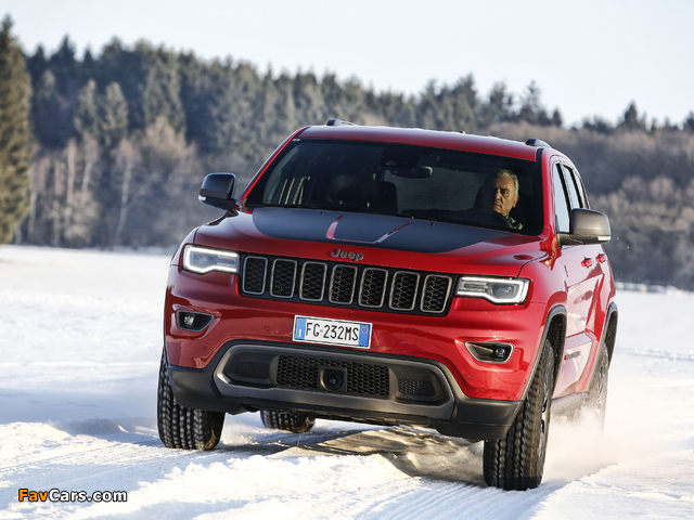 Jeep Grand Cherokee Trailhawk (WK2) 2016 images (640 x 480)