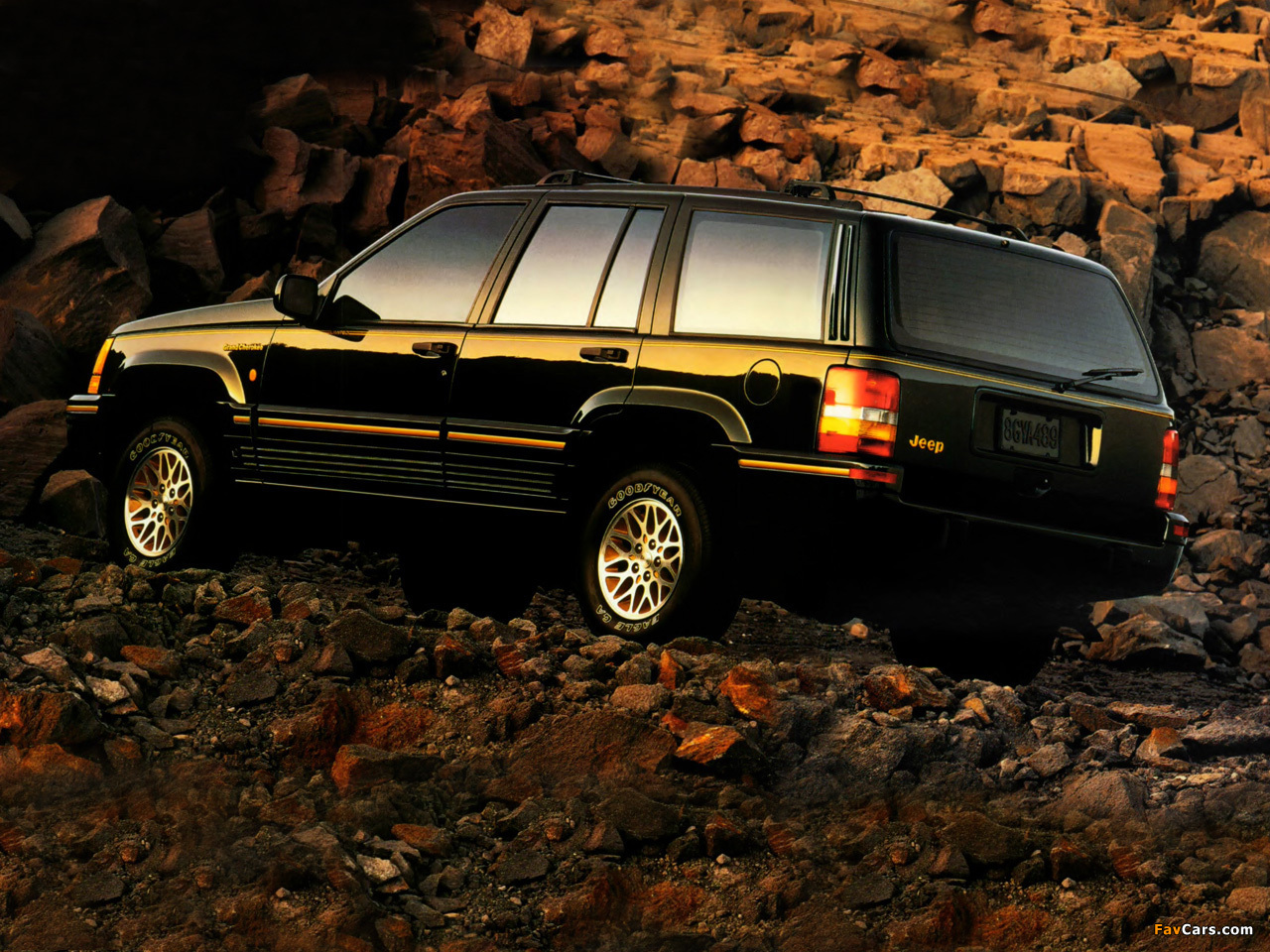 Jeep Grand Cherokee Limited (ZJ) 1993–96 images (1280 x 960)
