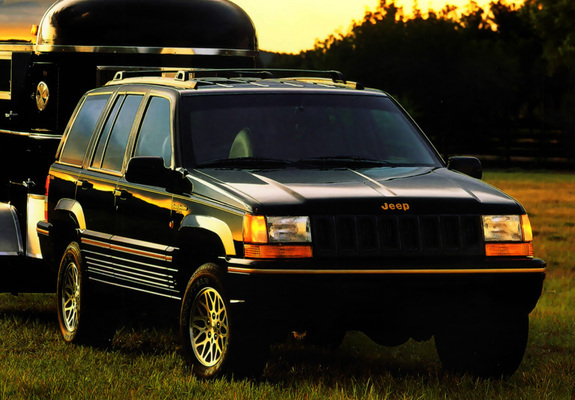 Jeep Grand Cherokee Limited (ZJ) 1993–96 photos