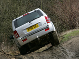 Photos of Jeep Grand Cherokee CRD Limited UK-spec (WK) 2005–07