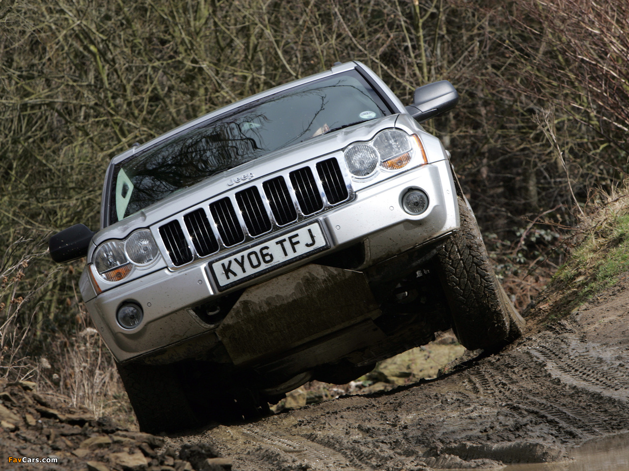 Photos of Jeep Grand Cherokee CRD Limited UK-spec (WK) 2005–07 (1280 x 960)