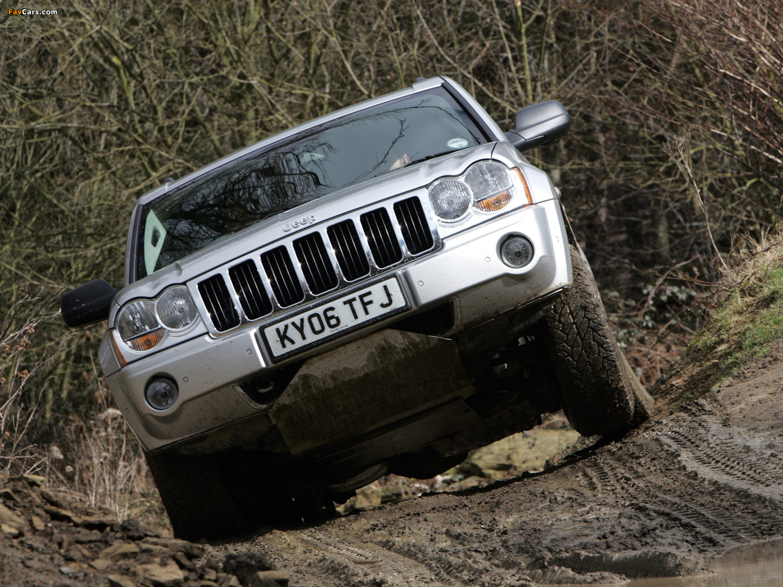 Photos of Jeep Grand Cherokee CRD Limited UK-spec (WK) 2005–07 (1600 x 1200)