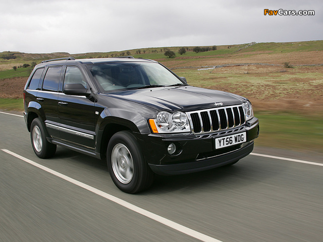 Photos of Jeep Grand Cherokee 5.7 Limited UK-spec (WK) 2005–10 (640 x 480)