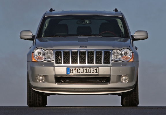 Photos of Jeep Grand Cherokee CRD Overland (WK) 2008–10