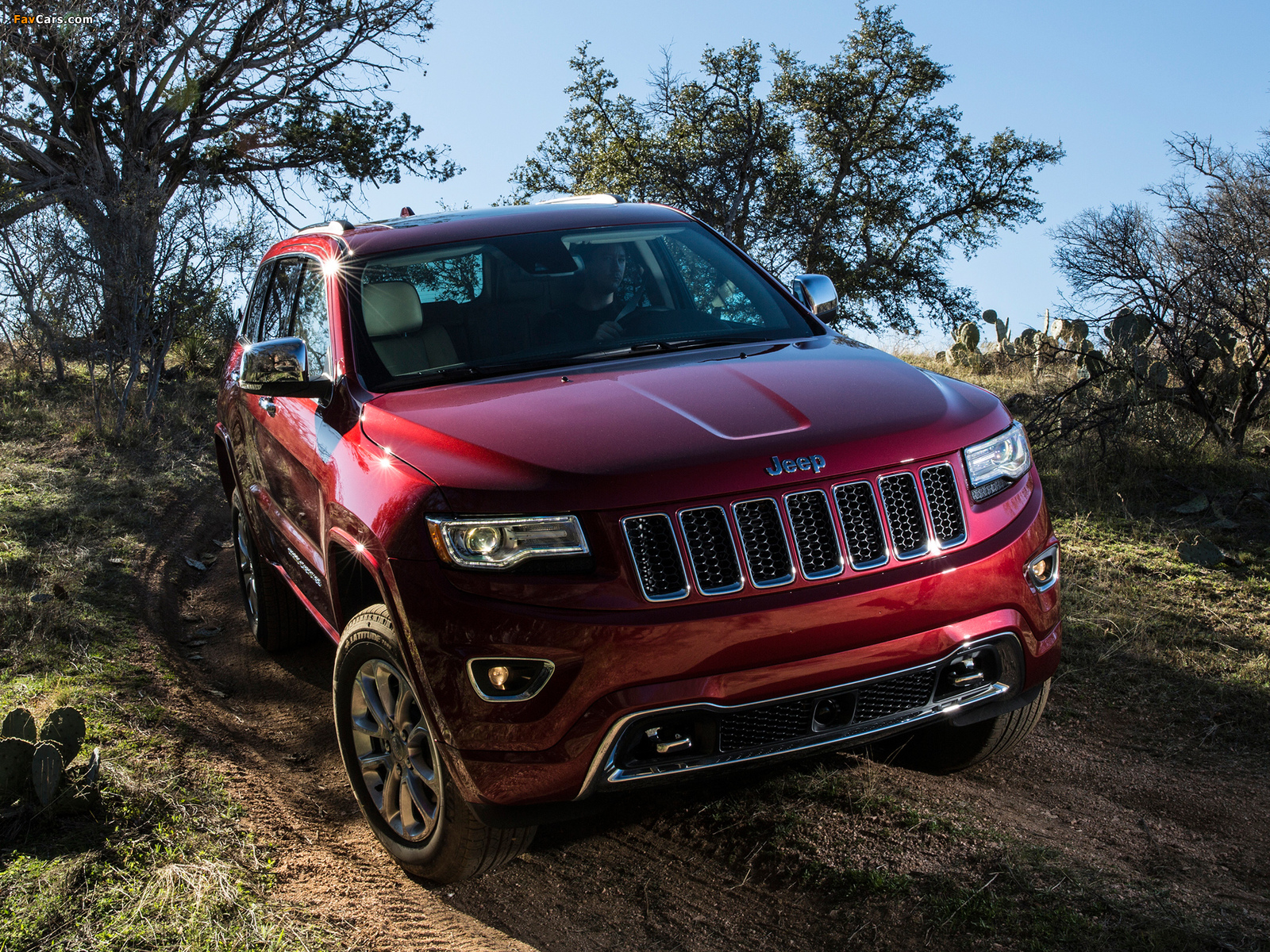 Photos of Jeep Grand Cherokee Overland (WK2) 2013 (1600 x 1200)