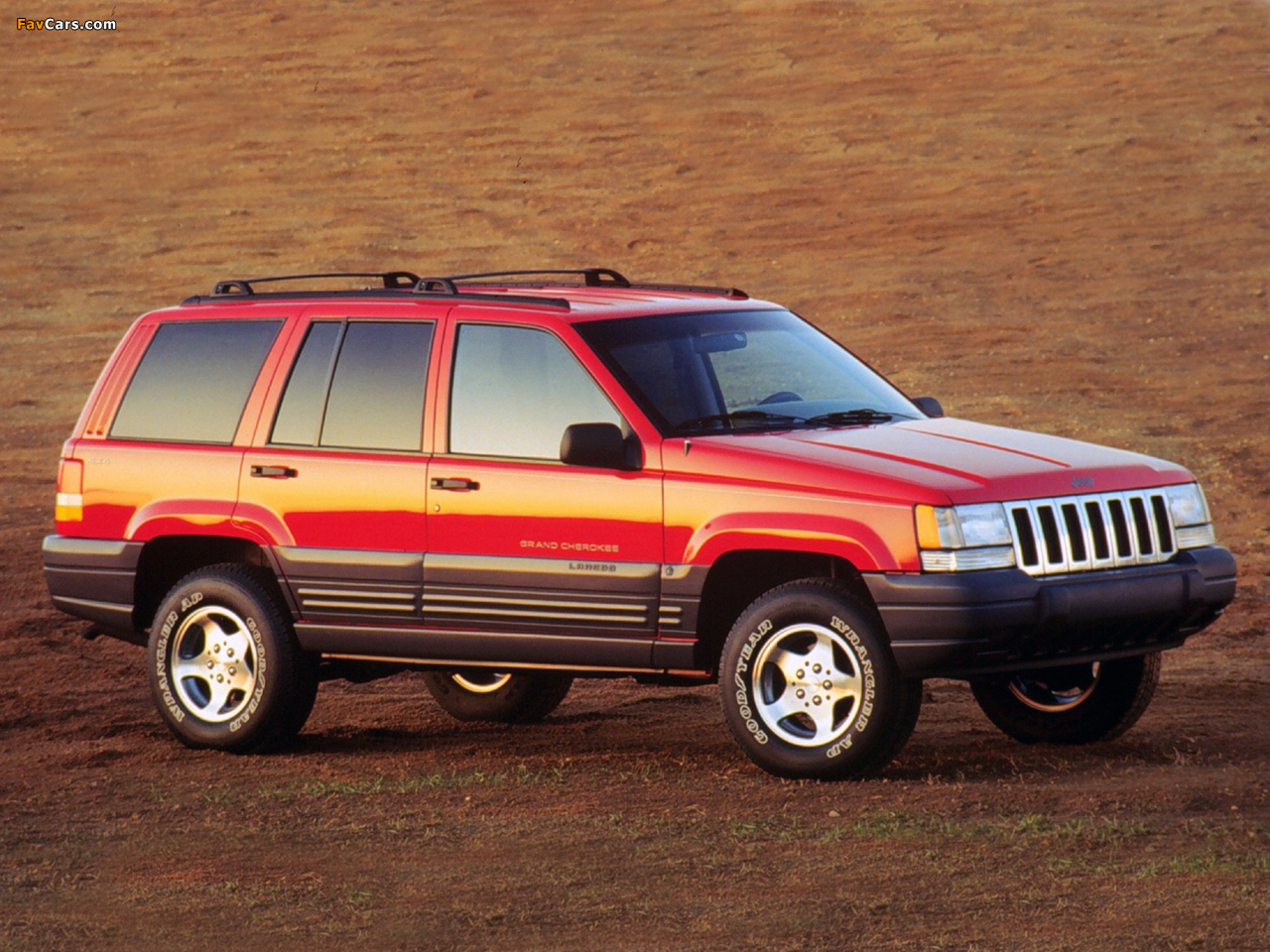 Photos of Jeep Grand Cherokee Laredo (ZJ) 1996–98 (1280 x 960)