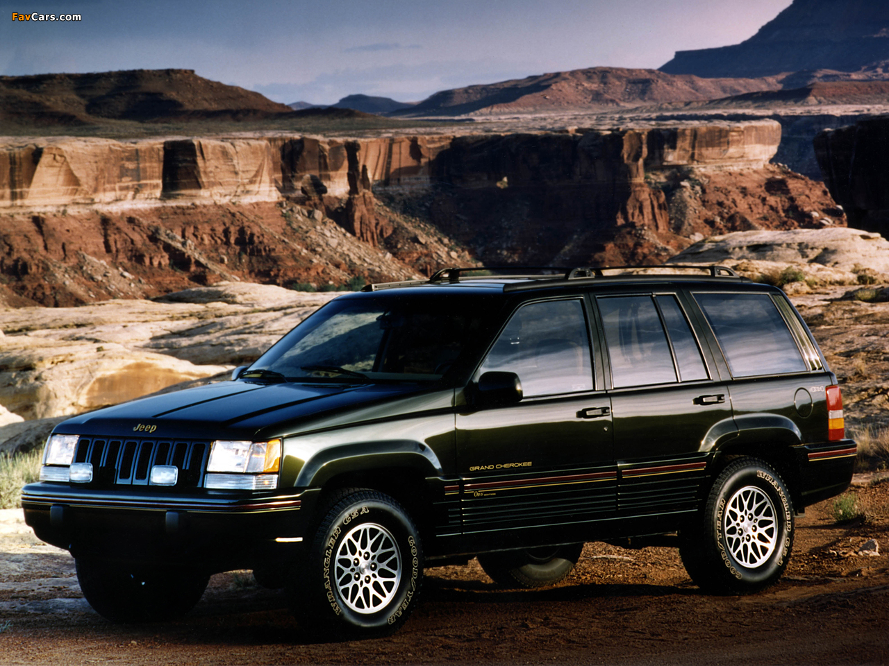 Pictures of Jeep Grand Cherokee Orvis (ZJ) 1995–97 (1280 x 960)