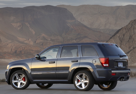 Pictures of Jeep Grand Cherokee SRT8 (WK) 2006–10