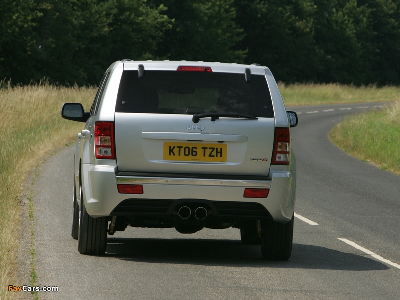 Pictures of Jeep Grand Cherokee SRT8 UK-spec (WK) 2006–10 (800 x 600)