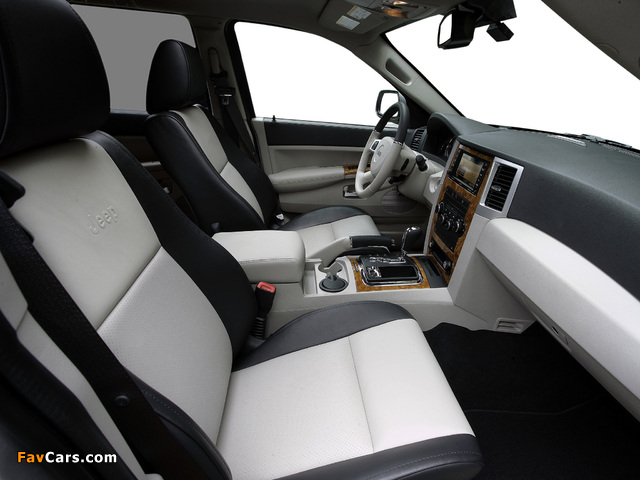 Pictures of Jeep Grand Cherokee CRD Overland (WK) 2008–10 (640 x 480)