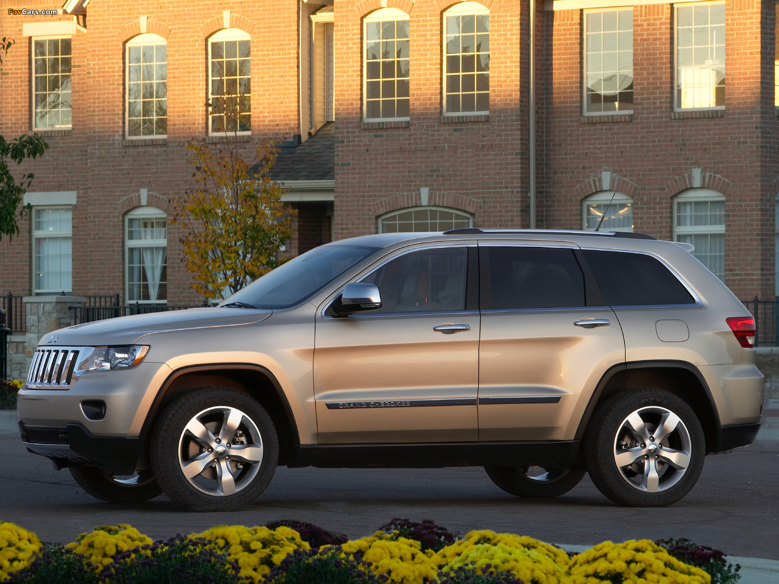 Pictures of Jeep Grand Cherokee (WK2) 2010 (1600 x 1200)