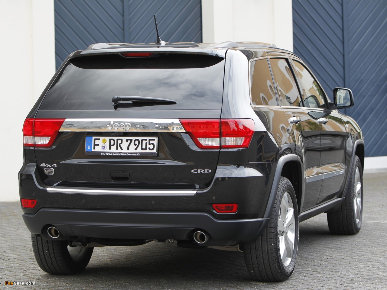 Pictures of Jeep Grand Cherokee Overland Summit EU-spec (WK2) 2011–13 (1280 x 960)