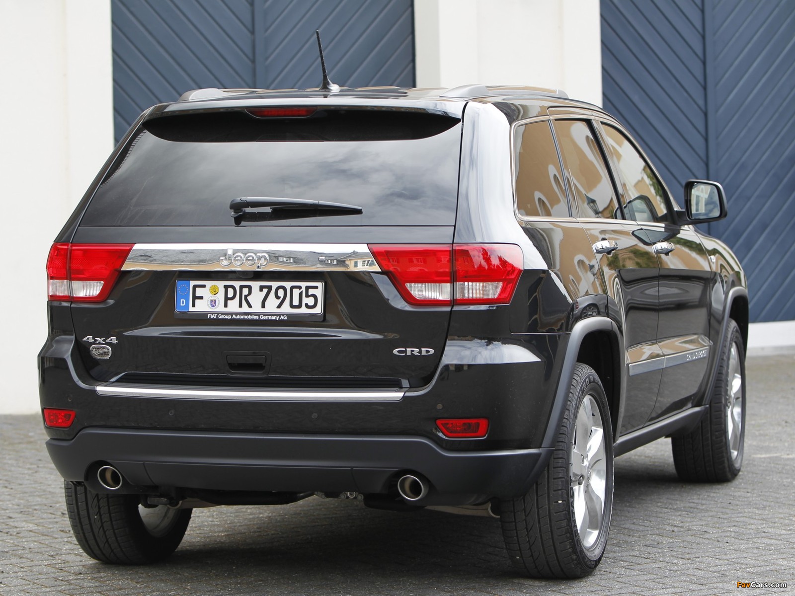 Pictures of Jeep Grand Cherokee Overland Summit EU-spec (WK2) 2011–13 (1600 x 1200)