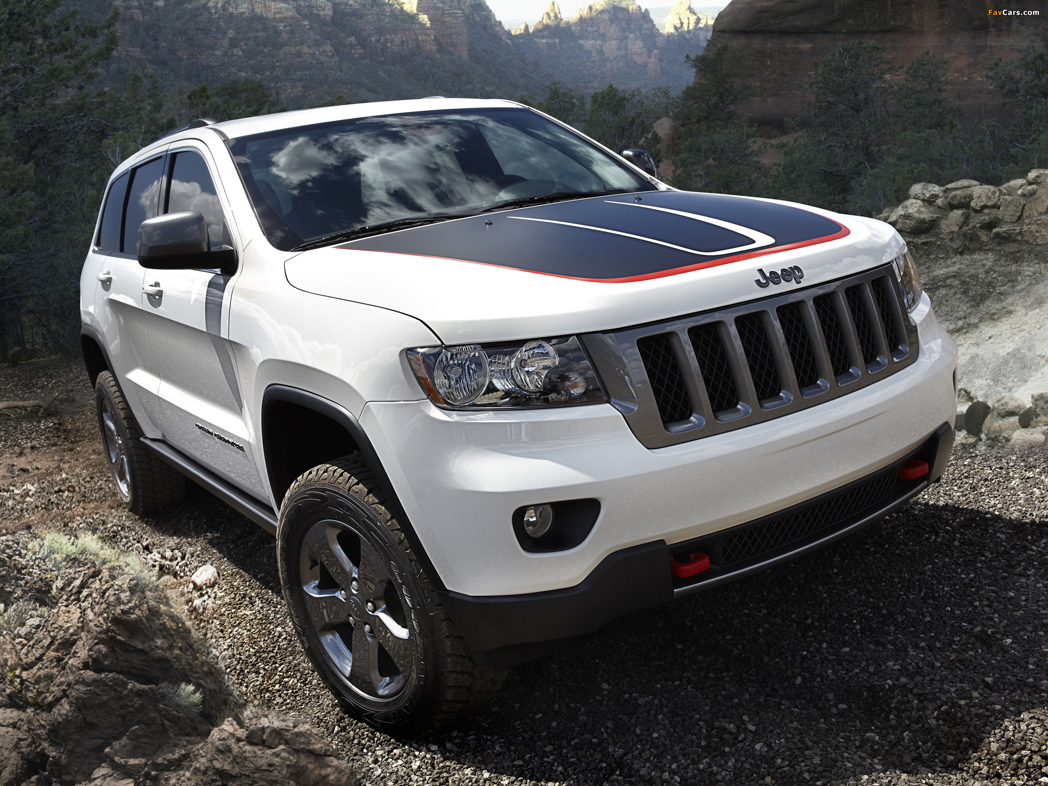Pictures of Jeep Grand Cherokee Trailhawk (WK2) 2012 (2048 x 1536)