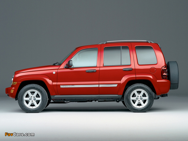 Jeep Liberty Limited 2005–07 images (640 x 480)
