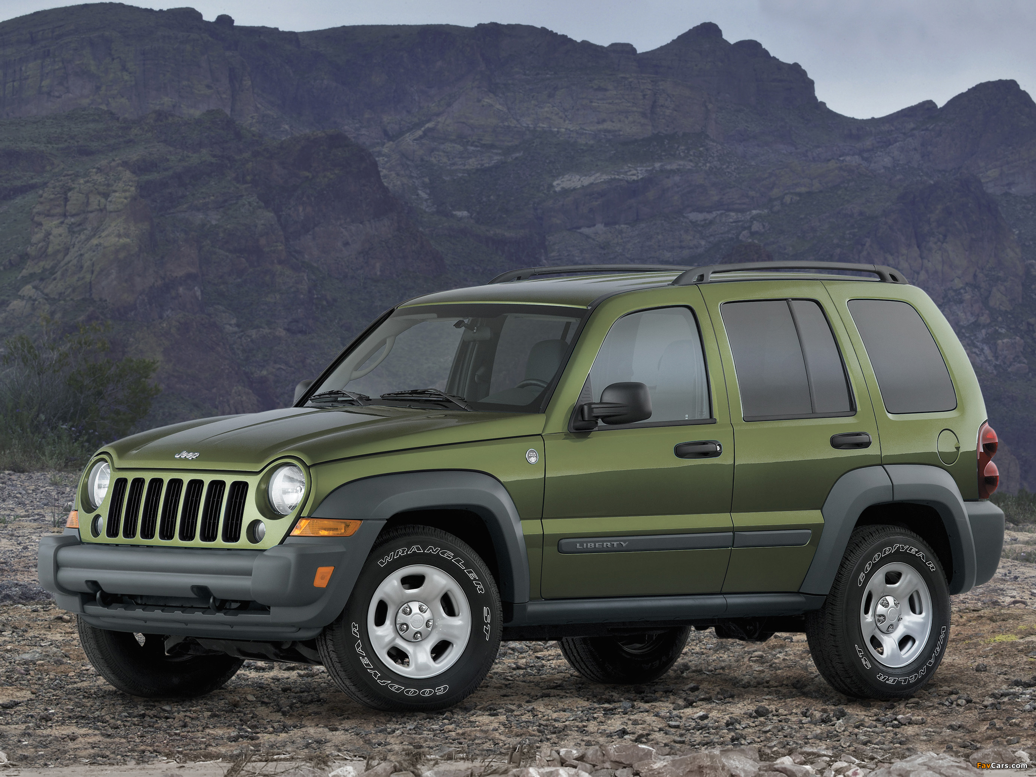 Jeep Liberty Limited 2005–07 photos (2048 x 1536)