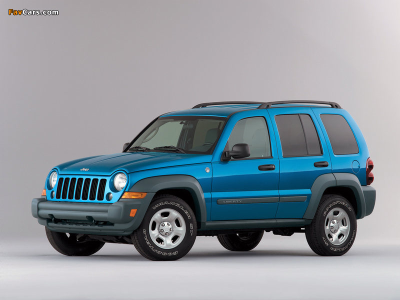 Jeep Liberty Limited 2005–07 pictures (800 x 600)