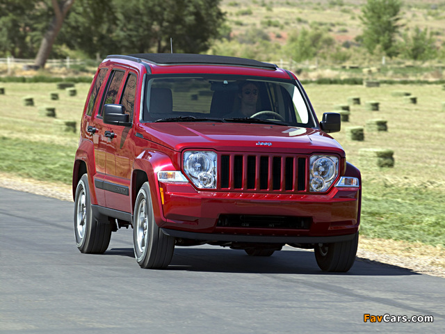 Jeep Liberty Sport 2007 photos (640 x 480)