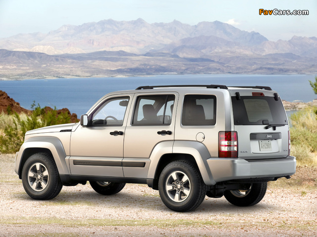 Jeep Liberty Sport 2007 pictures (640 x 480)