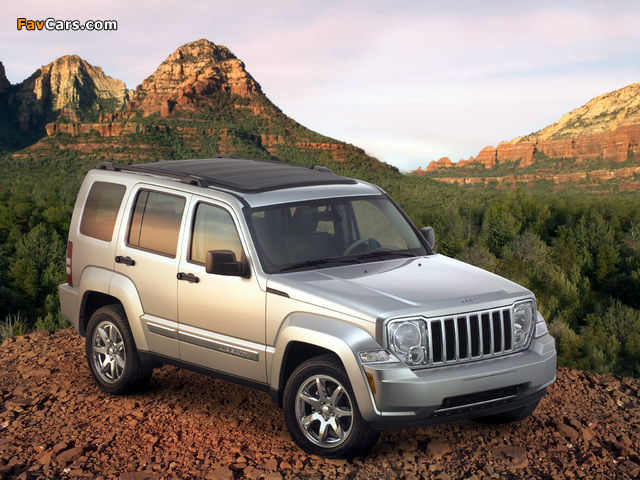 Jeep Liberty 2007 wallpapers (640 x 480)