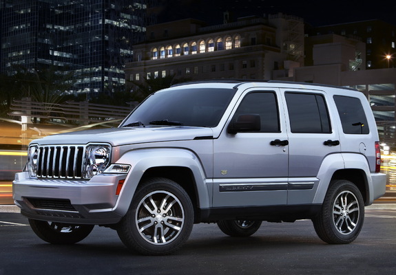 Jeep Liberty 70th Anniversary 2011 images