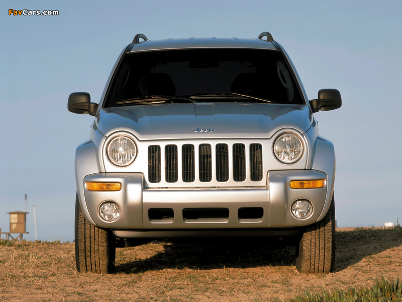 Photos of Jeep Liberty Limited (KJ) 2001–04 (800 x 600)
