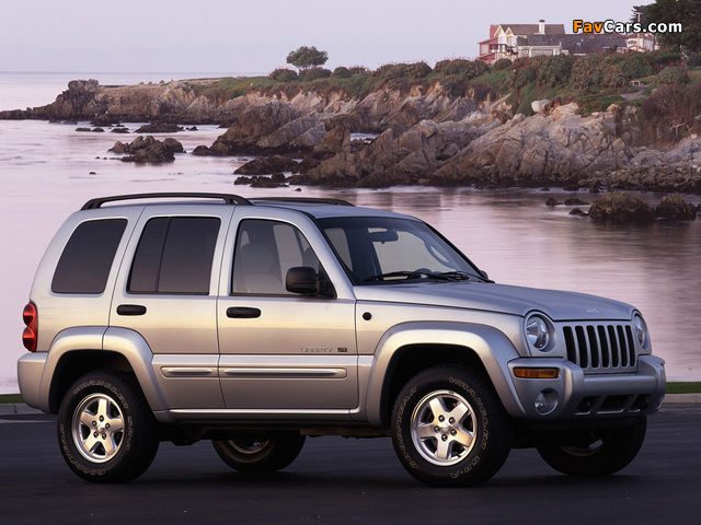 Jeep Liberty Limited 2002–05 wallpapers (640 x 480)