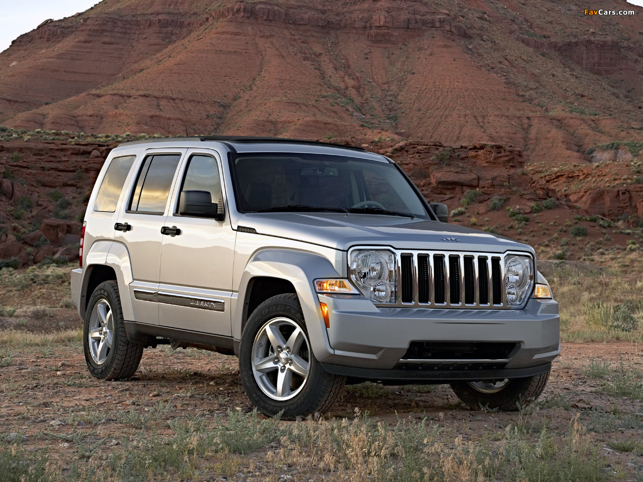 Jeep Liberty 2007 wallpapers (1280 x 960)