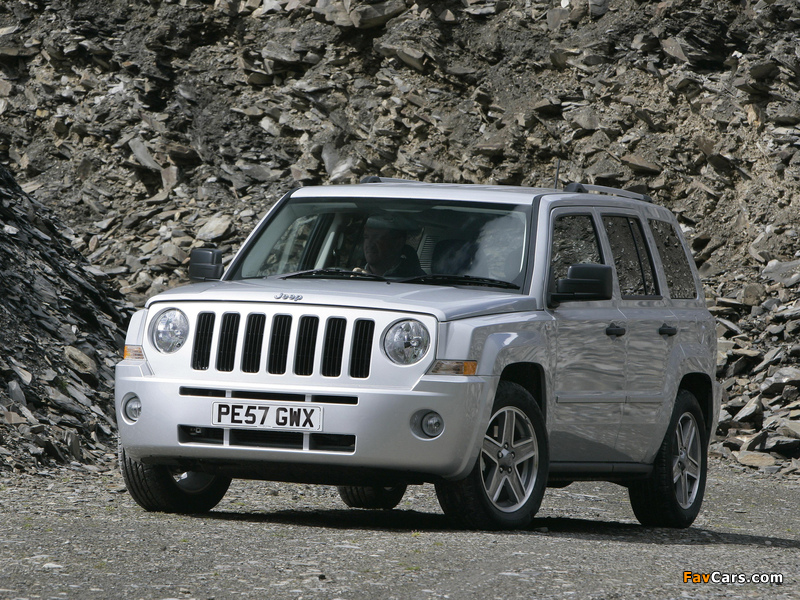 Images of Jeep Patriot UK-spec 2007–10 (800 x 600)