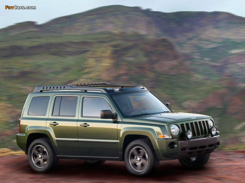 Jeep Patriot Concept 2005 wallpapers (800 x 600)