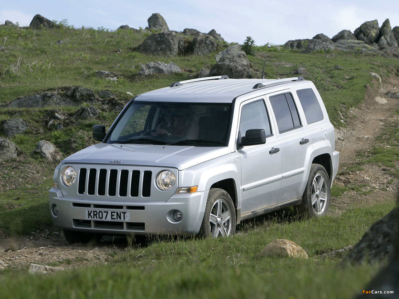 Jeep Patriot UK-spec 2007–10 images (1280 x 960)