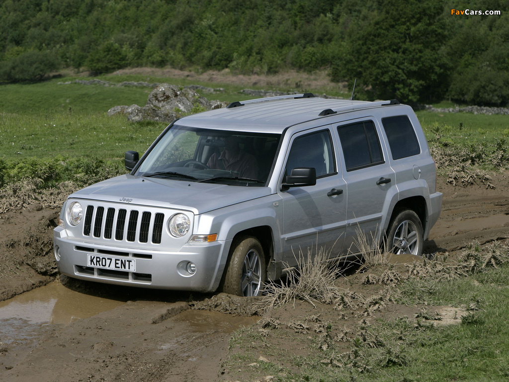 Jeep Patriot UK-spec 2007–10 images (1024 x 768)