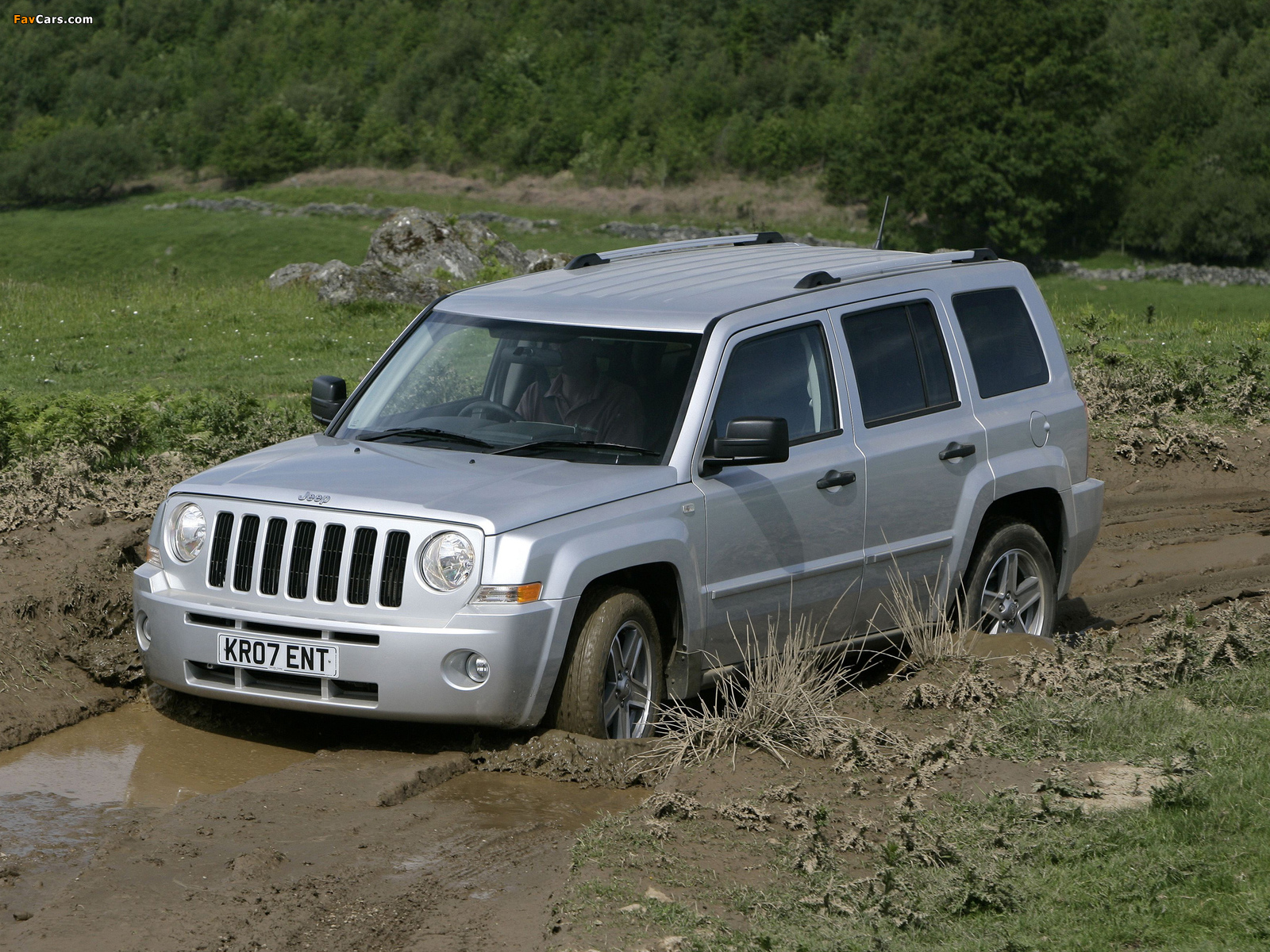 Jeep Patriot UK-spec 2007–10 images (1600 x 1200)