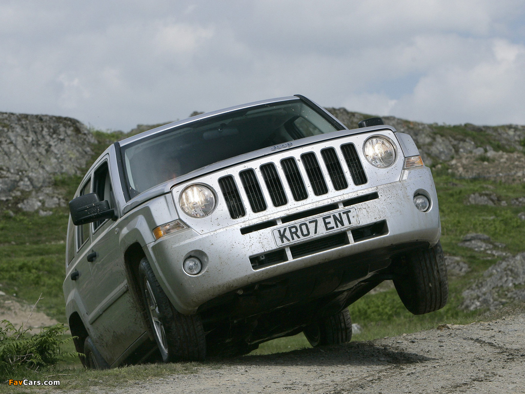 Jeep Patriot UK-spec 2007–10 photos (1024 x 768)