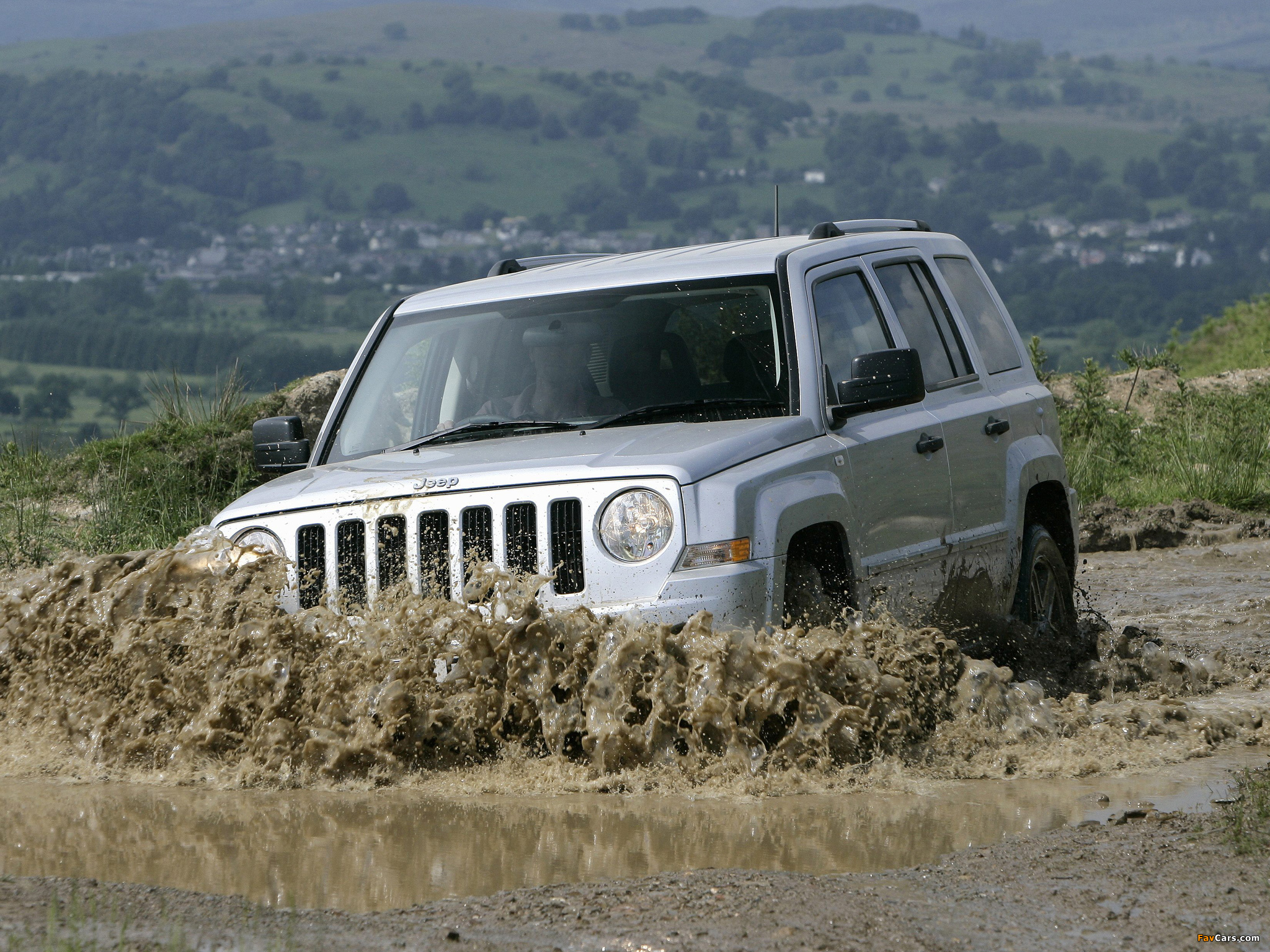 Jeep Patriot UK-spec 2007–10 pictures (2048 x 1536)