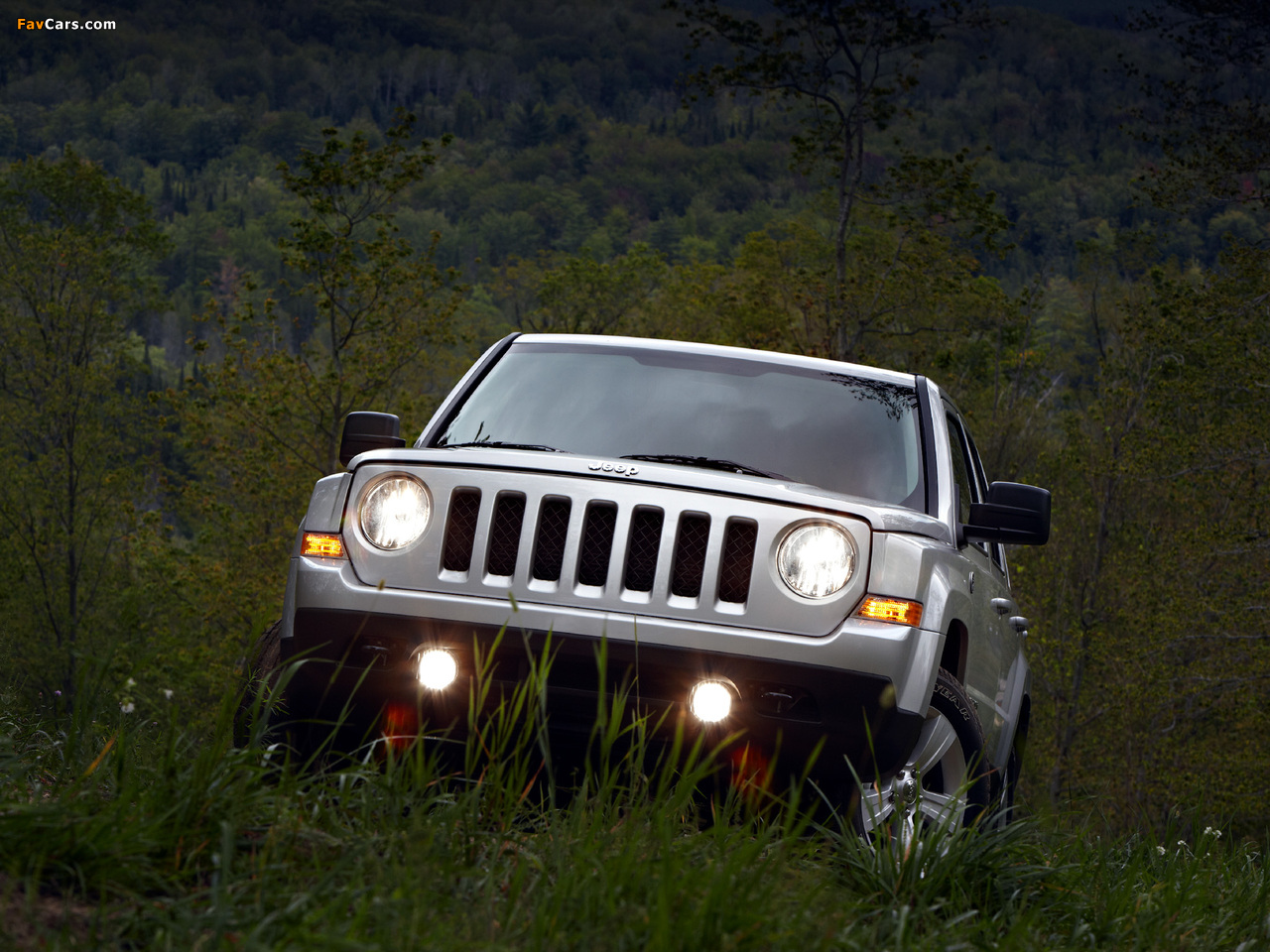 Jeep Patriot 2010 pictures (1280 x 960)