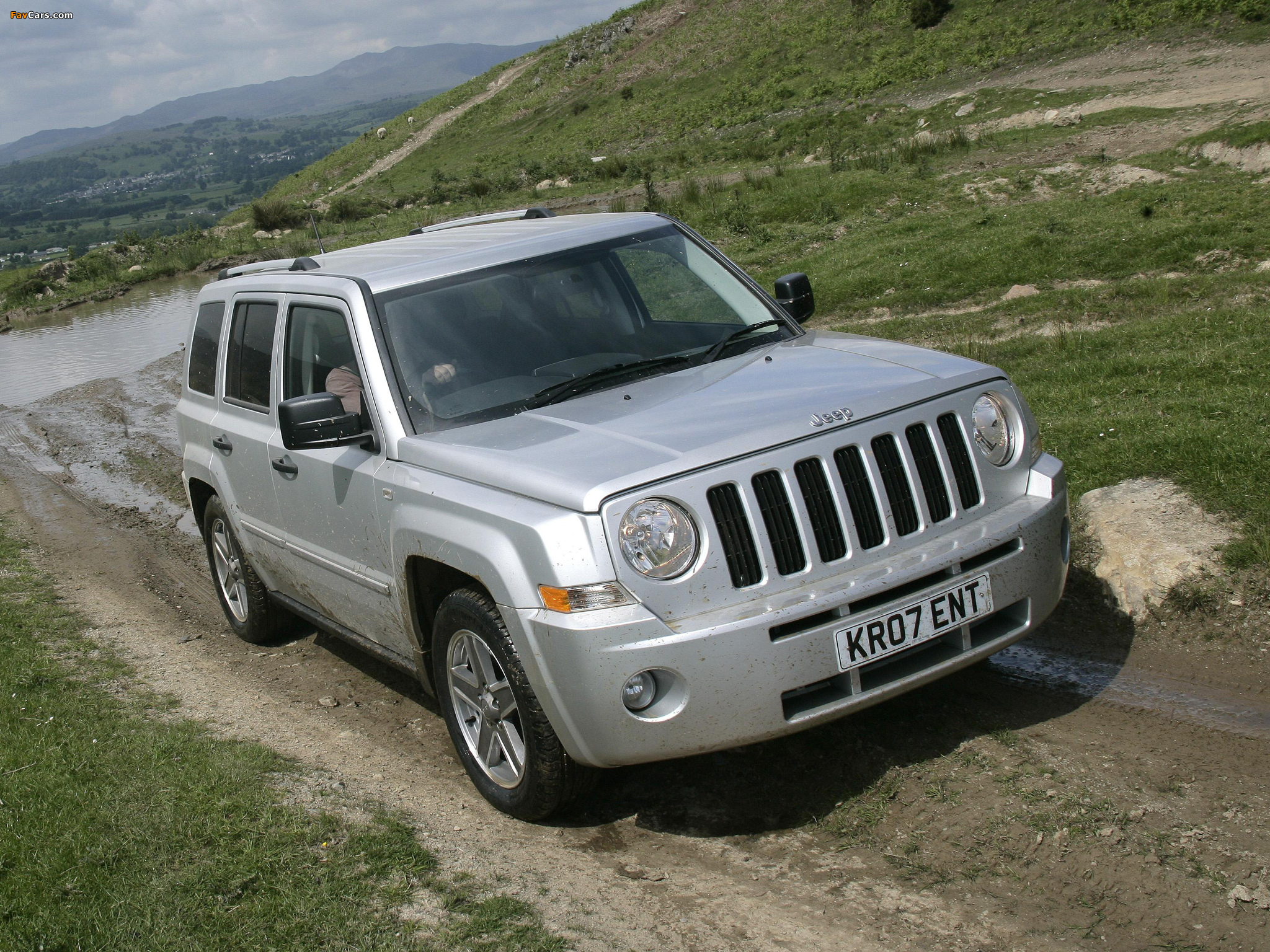 Photos of Jeep Patriot UK-spec 2007–10 (2048 x 1536)