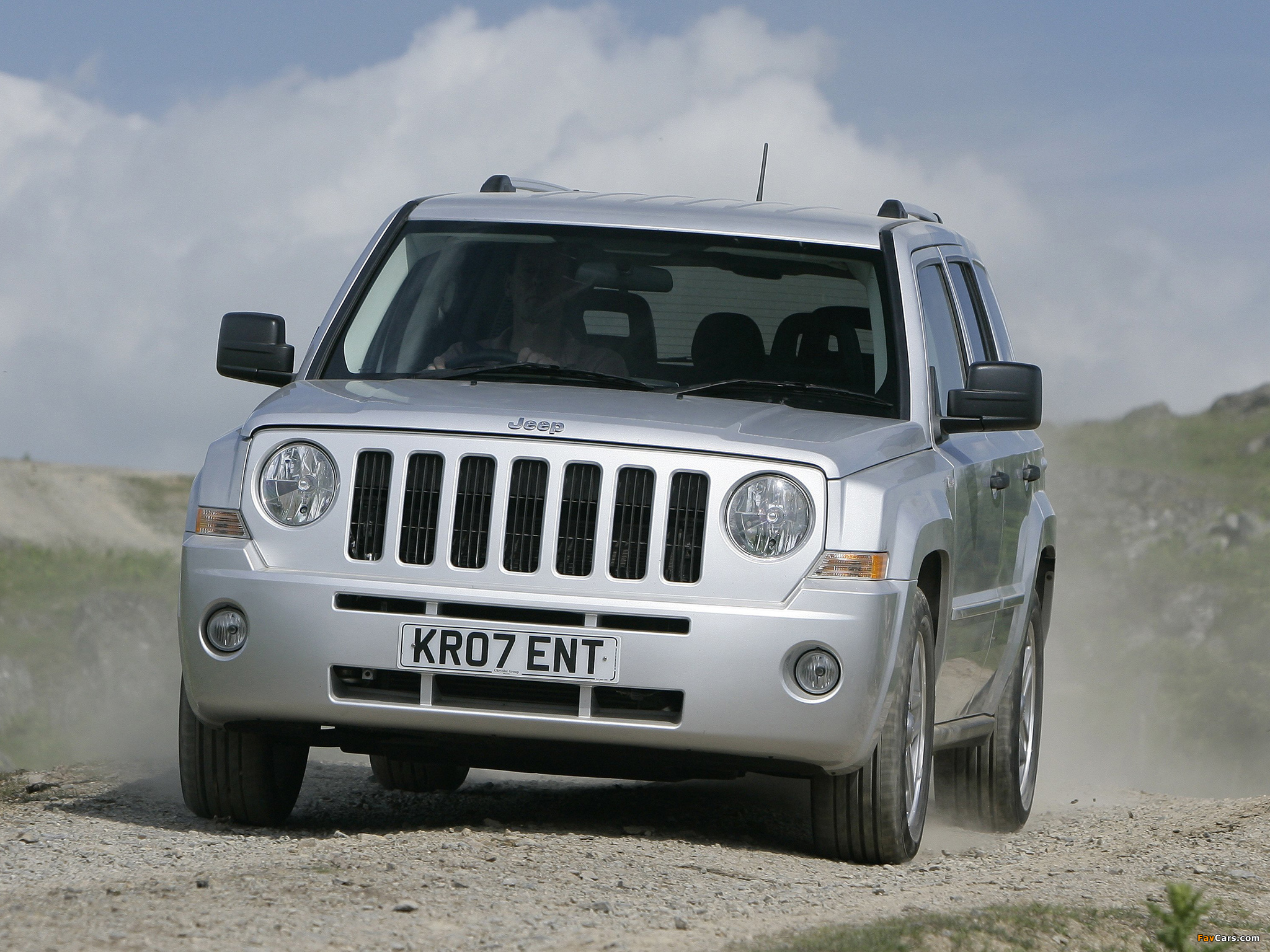 Photos of Jeep Patriot UK-spec 2007–10 (2048 x 1536)