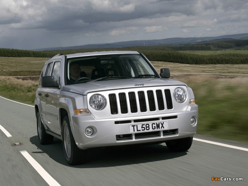 Pictures of Jeep Patriot UK-spec 2007–10 (800 x 600)