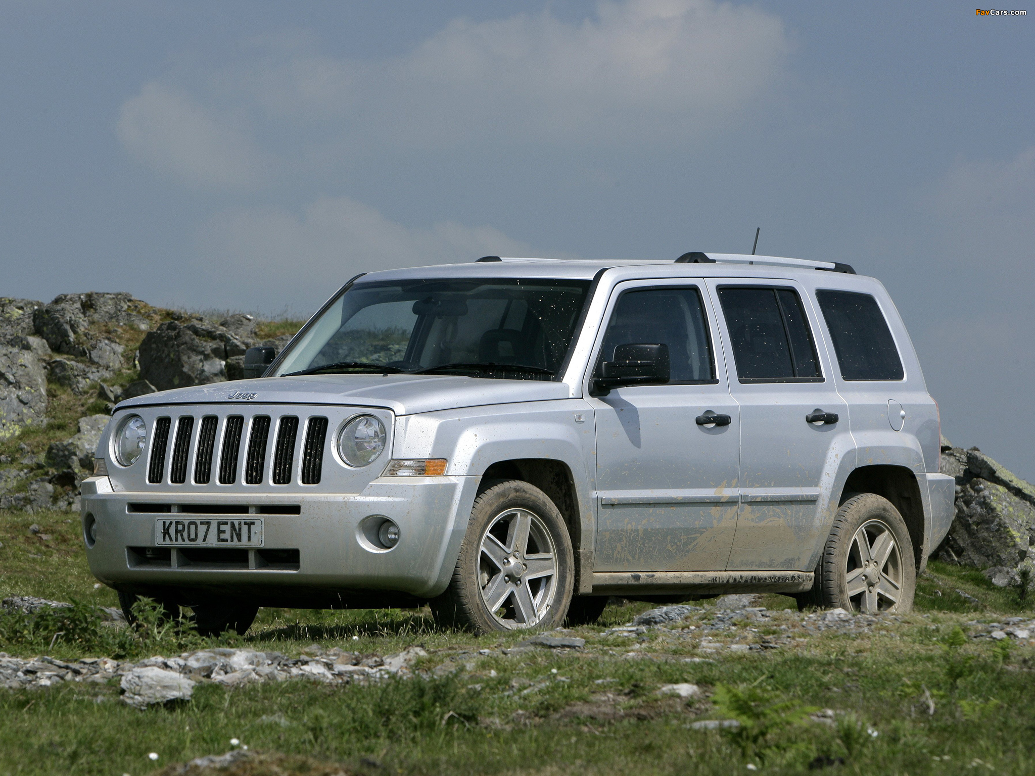 Jeep Patriot UK-spec 2007–10 wallpapers (2048 x 1536)