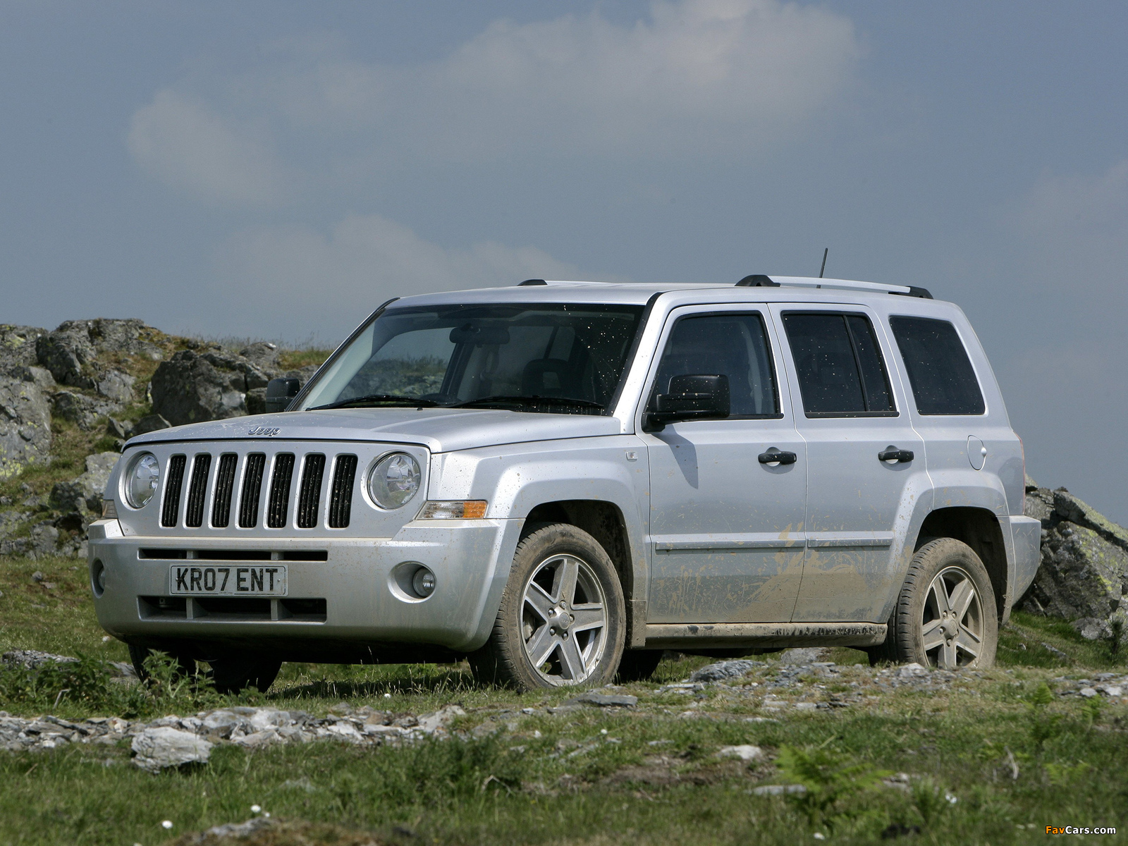 Jeep Patriot UK-spec 2007–10 wallpapers (1600 x 1200)