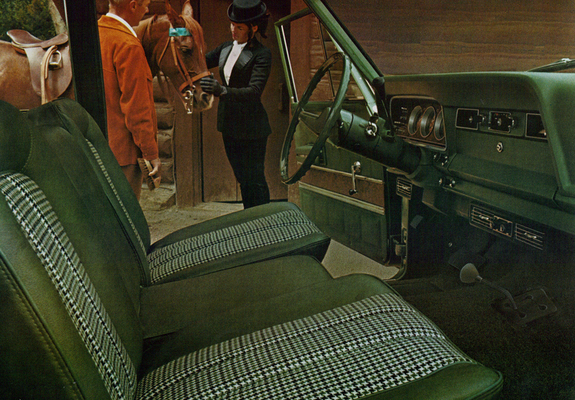 Images of Jeep Wagoneer 1973