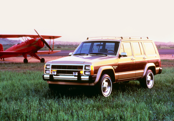 Photos of Jeep Wagoneer Limited (XJ) 1984–90