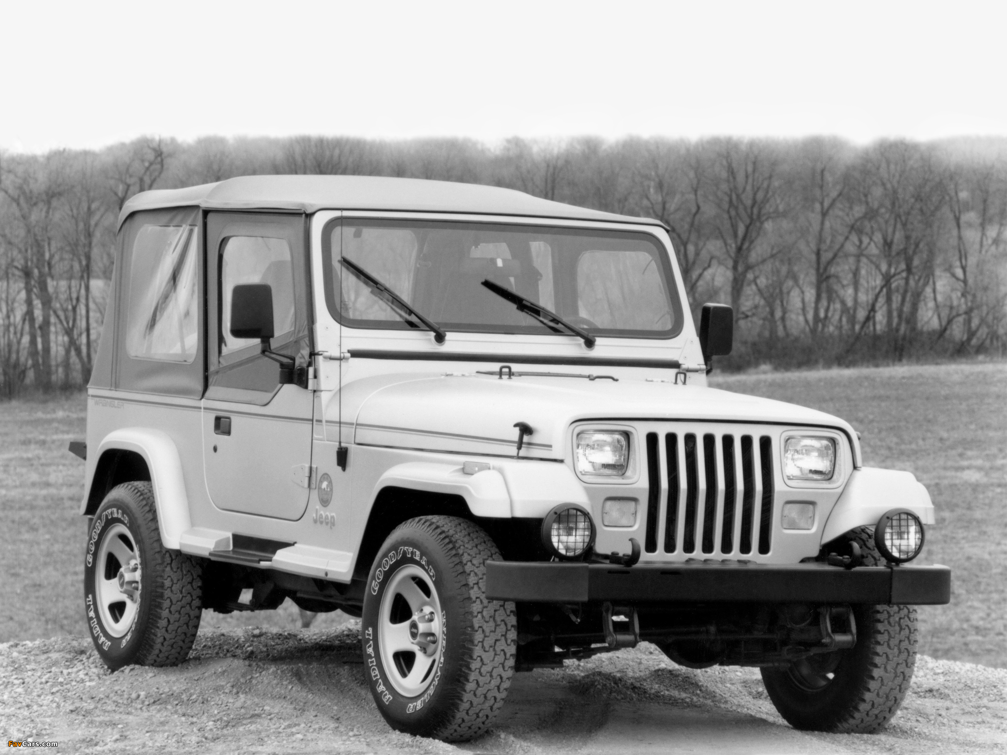 Images of Jeep Wrangler Sahara (YJ) 1992 (2048 x 1536)
