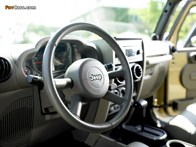 Images of Jeep Wrangler JT (JK) 2007–10 (640 x 480)