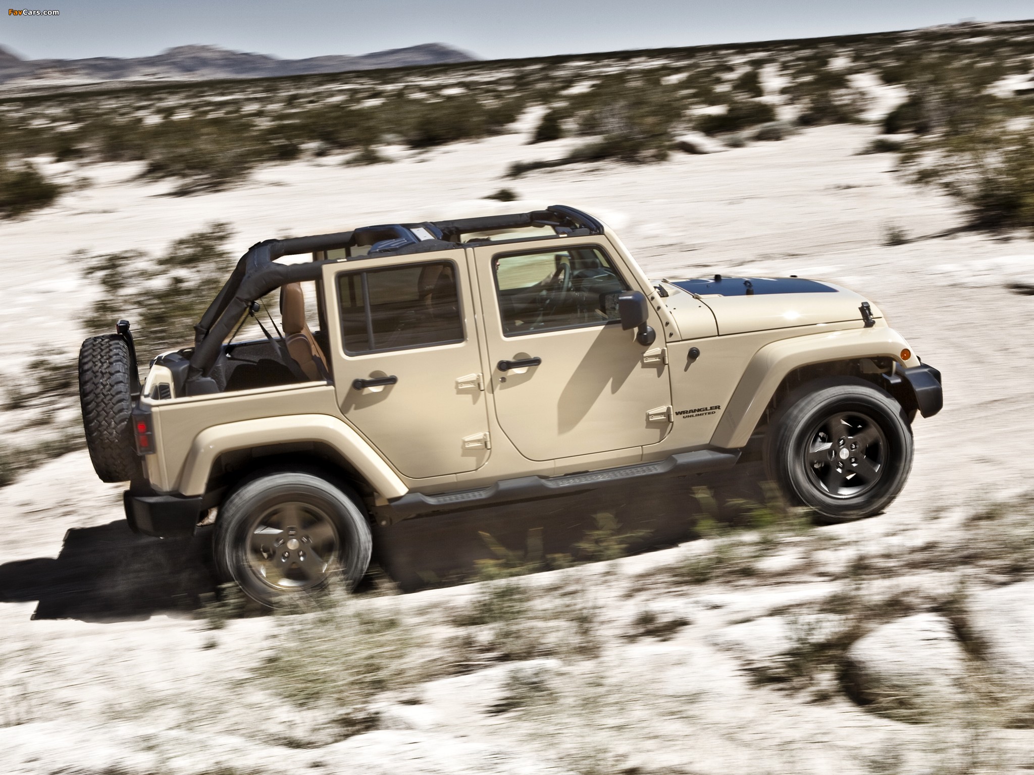 Images of Jeep Wrangler Unlimited Mojave (JK) 2011 (2048 x 1536)