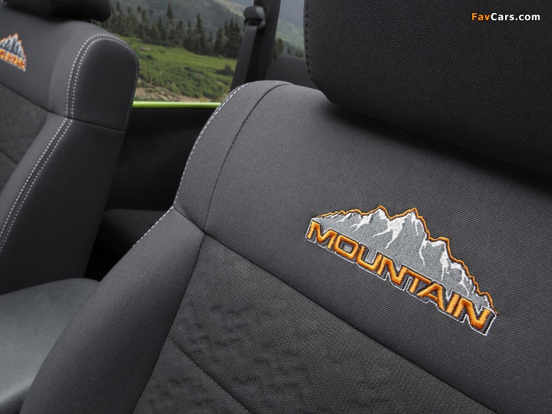 Images of Jeep Wrangler Mountain (JK) 2012 (800 x 600)